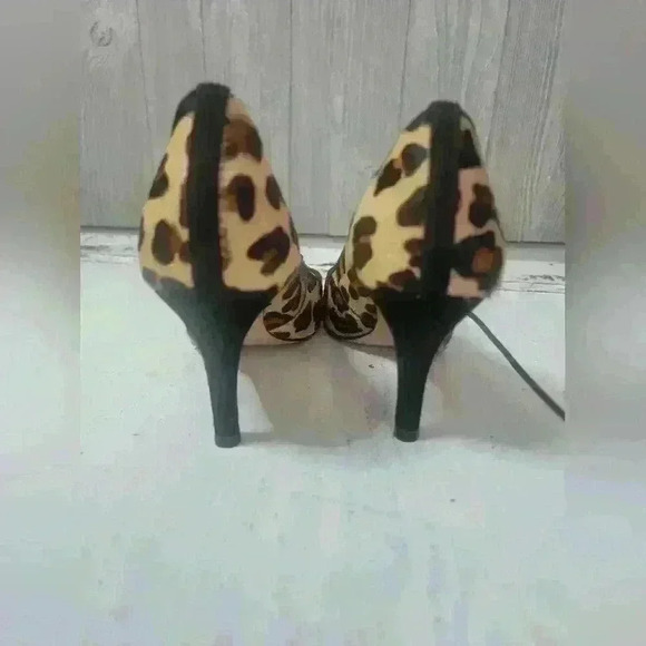 Antonio Melani Cheetah fur heels. Size 6.5. - Picture 10 of 12